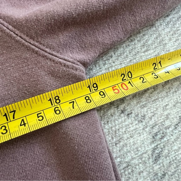 The North Face Women’s Champagne Pink/Purple Outdoors Winter Pullover Hoodie - Picture 6 of 8